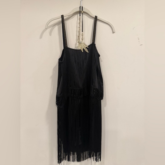 Elegant Black Fringe mini dress - Picture 1 of 5